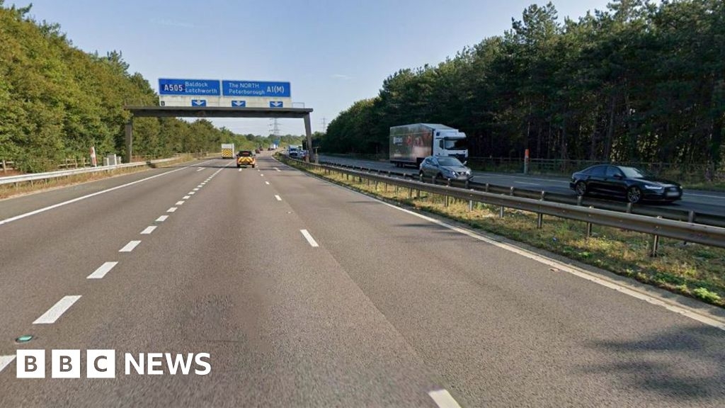 Child seriously injured in A1(M) crash near Letchworth