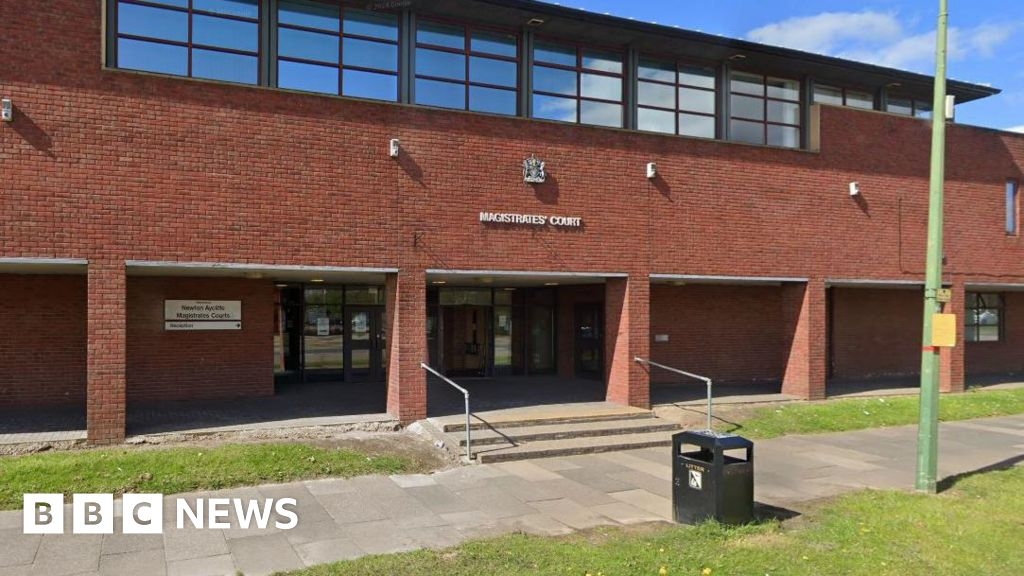 Serving Cleveland Police officer in court for child sex offences