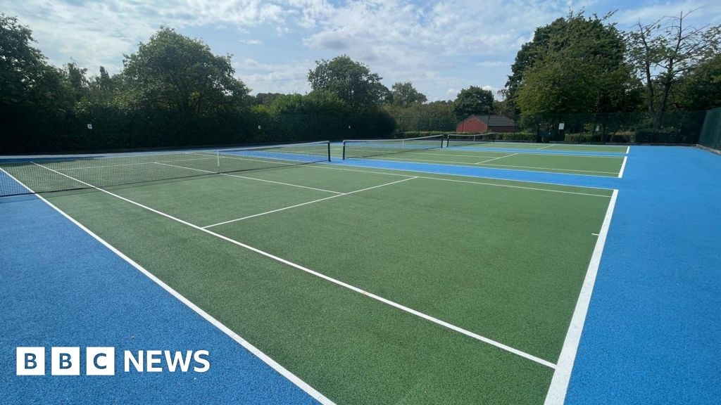 Leeds parks' tennis courts refurbishment completed