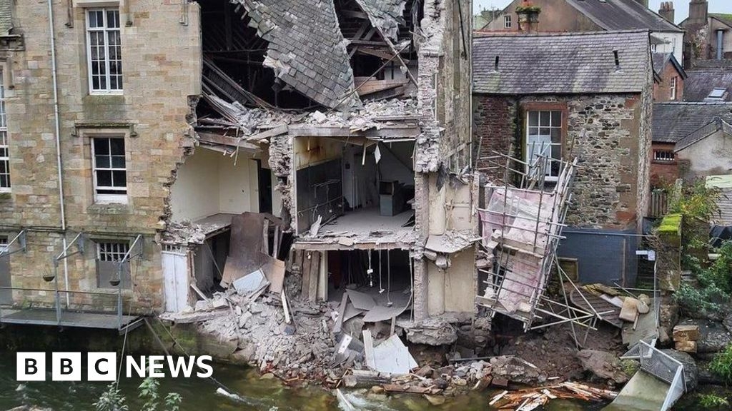 Cockermouth Old Courthouse owner denies removing support pillars