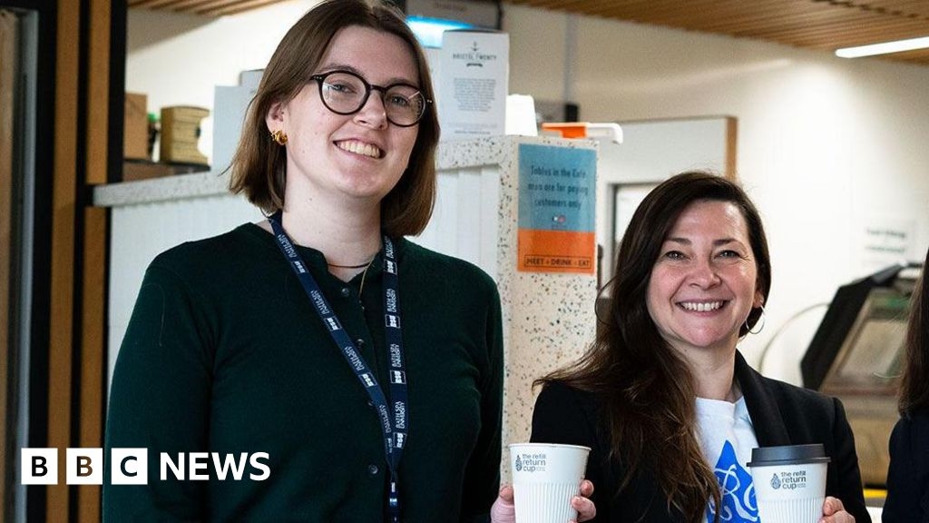 Bath Spa University removes all single-use cups from campuses
