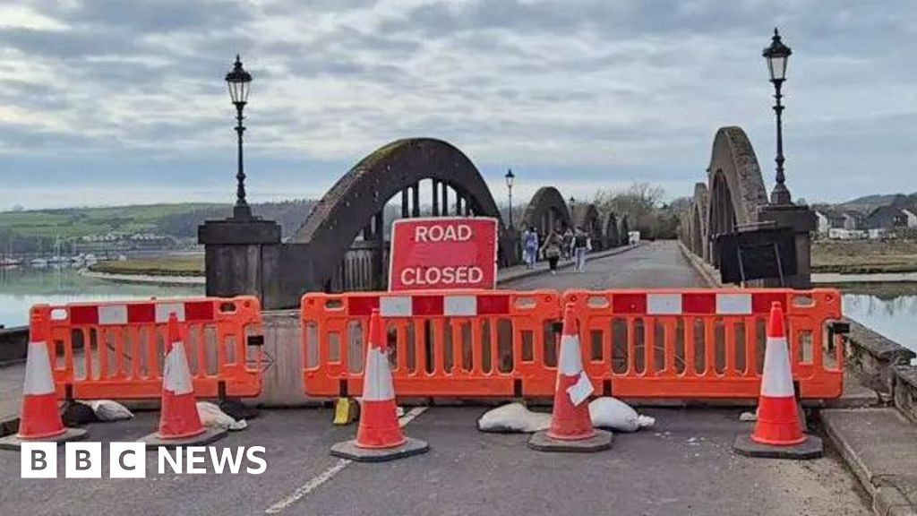 Council to reopen Kirkcudbright bridge after safety closure