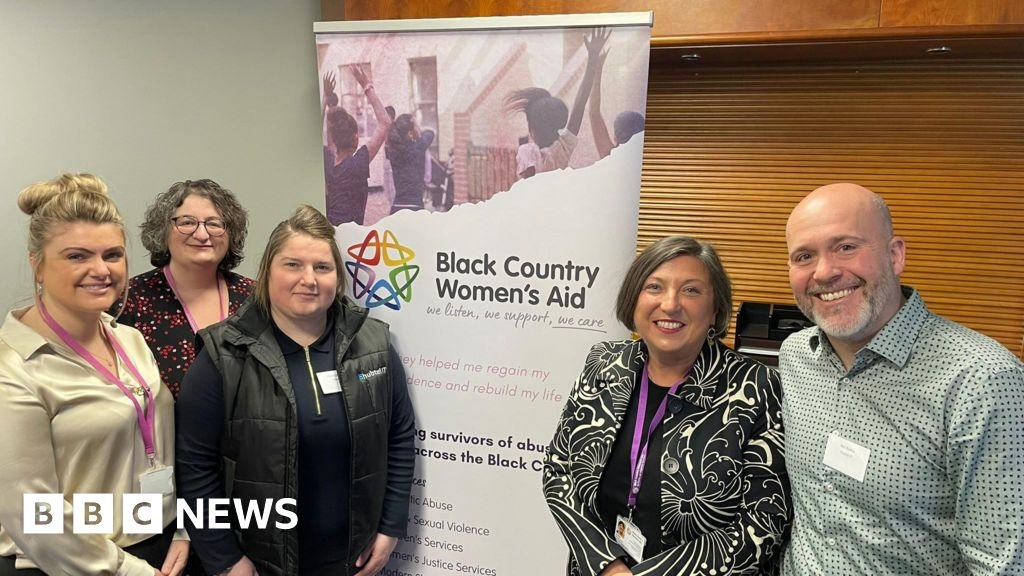 Skydive to fund domestic violence refuges in the Black Country