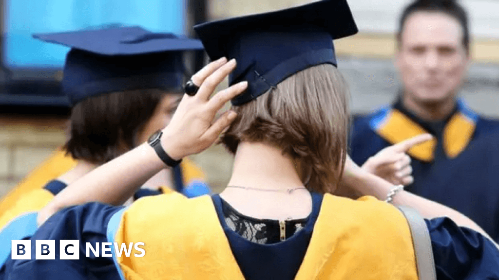 Funding constraints prevent tuition fee threshold rise