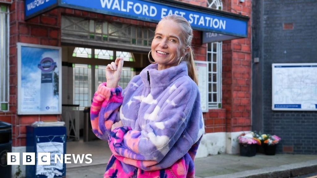 EastEnders gets ratings bump for 'flawless' 40th anniversary live episode