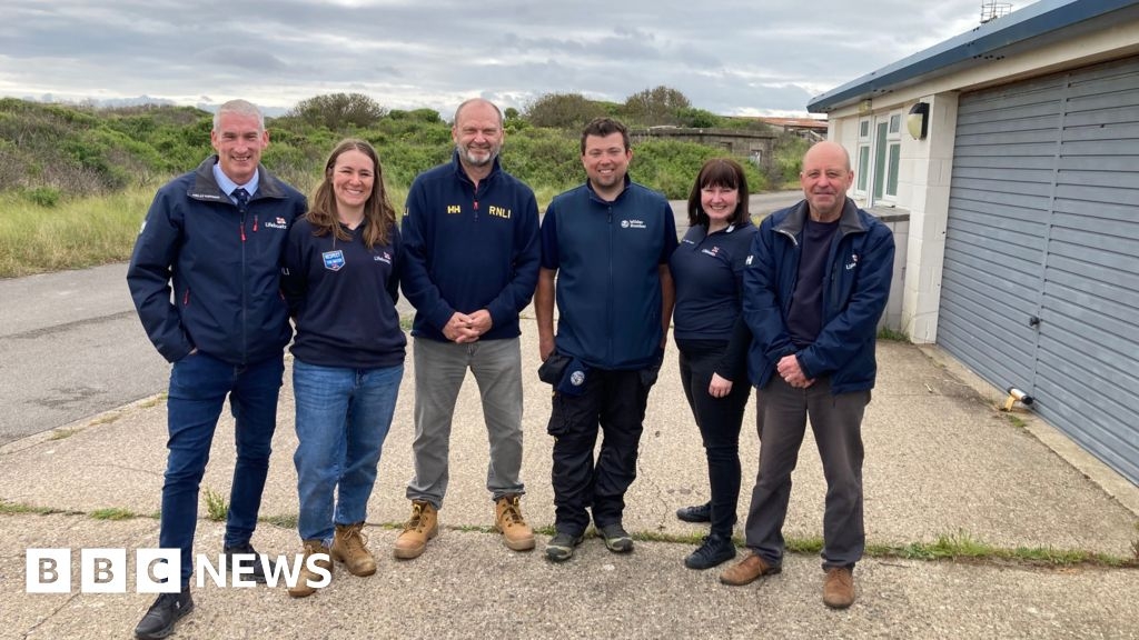 RNLI leaves 'ageing' Spurn Point site after two centuries