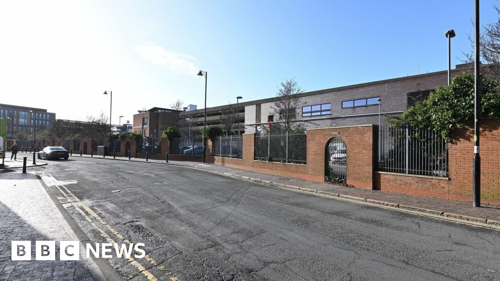 Hull quarters to be linked by High Street crossing and footpaths
