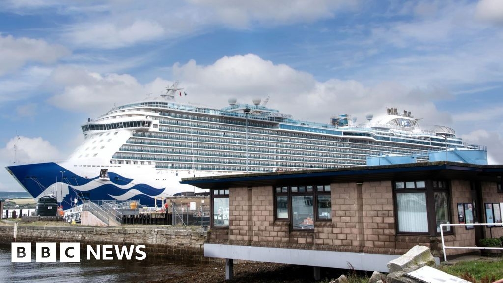 Highland council backs cruise ship levy plans