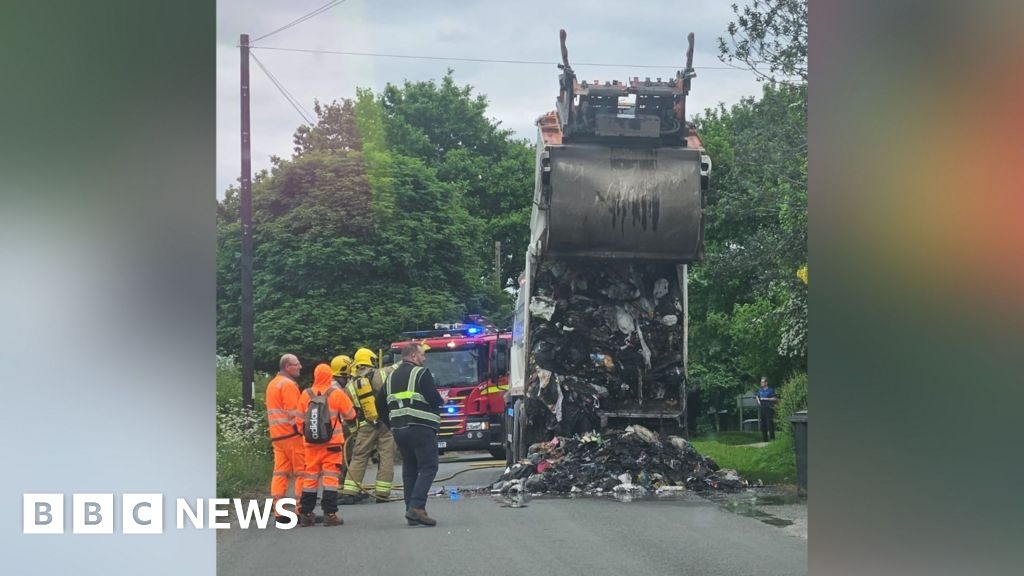 Battery warning after bin lorry catches fire in Derbyshire