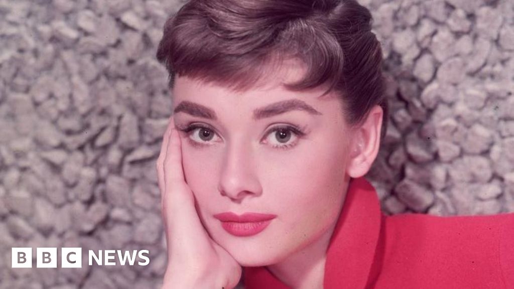 Audrey Hepburn and Mark Bolan to get blue plaques in London