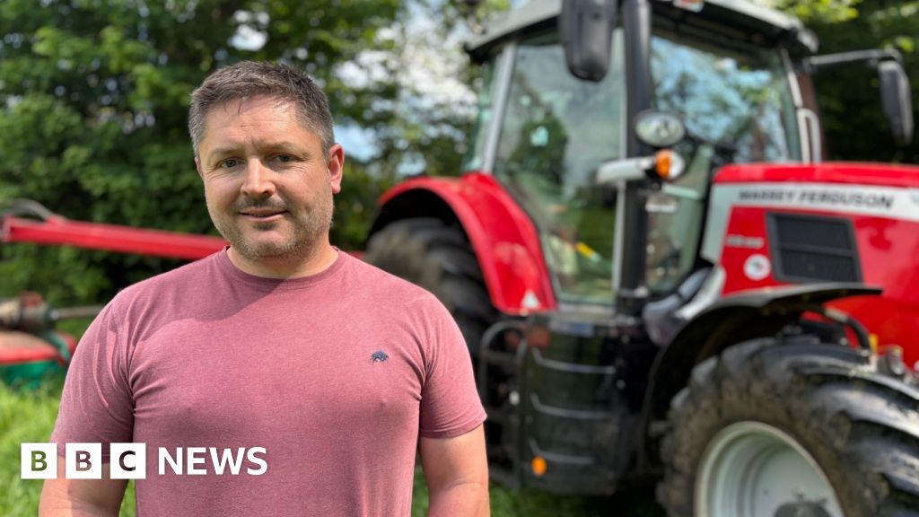 Farm workers' lives being put at risk by dangerous dust particles