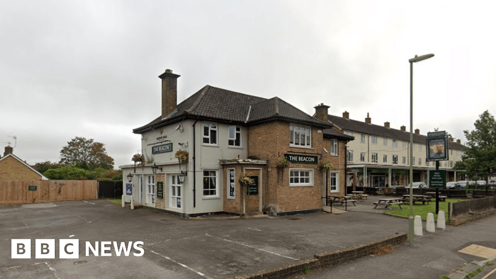 Basingstoke: Former Beacon pub set to become community hub