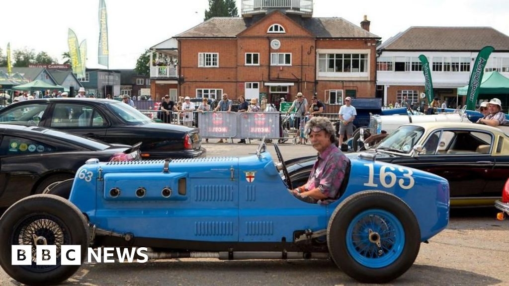 Brooklands tribute to Weybridge man who died in Donington crash