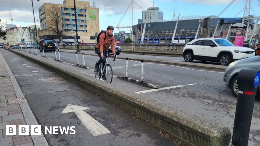 Cycling plans in Wales at risk, warn campaigners