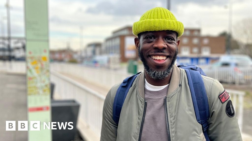 Mental health talk show pops-up in Ipswich empty shop