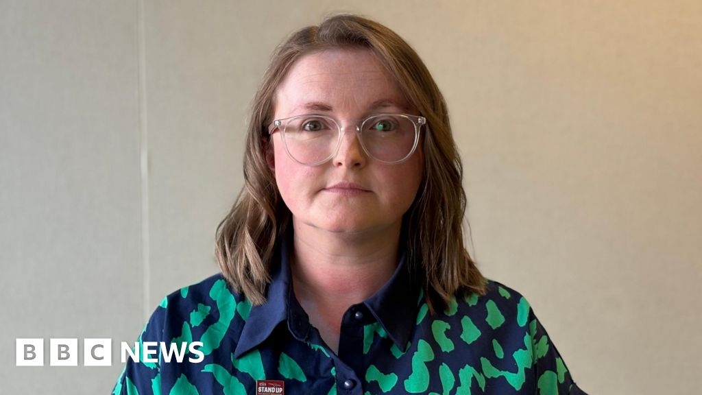 Teacher workload 'unfair and unhealthy', union says