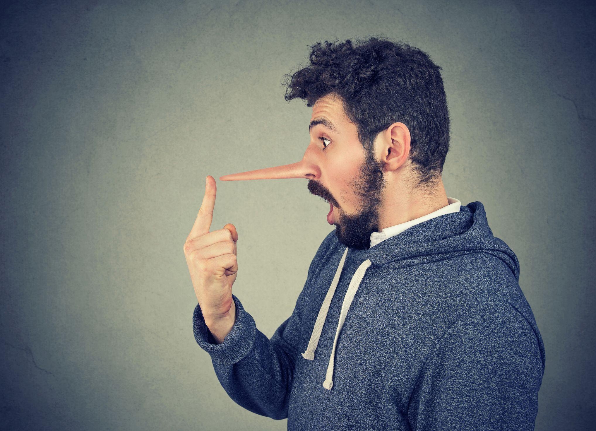 كذبة نيسان: تعرف على أبرز خمس أكاذيب أُطلقت بالمناسبة