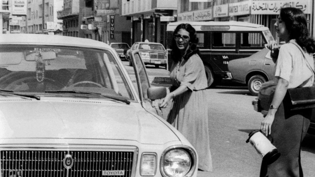 هل النسوية "فكرة غربية صُنعت لتدمير مجتمعاتنا"؟