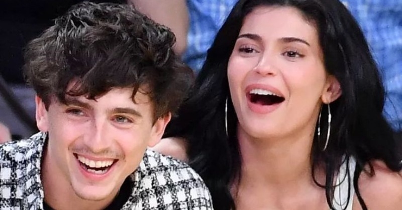 Kylie Jenner & Timothée Chalamet's cutest PDA moments that had the internet in a chokehold