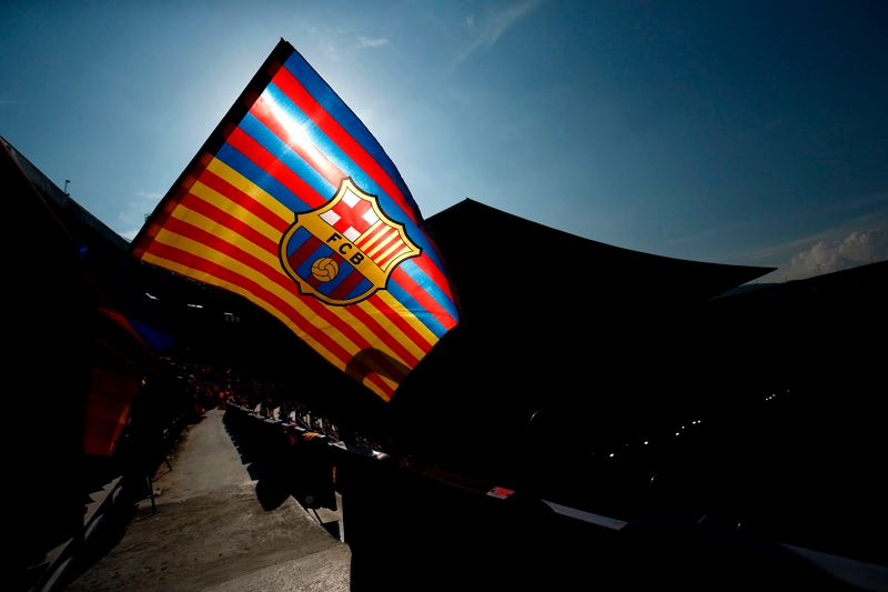 نادي برشلونة يسعى لإعادة هيكلة ديون تطوير الكامب نو