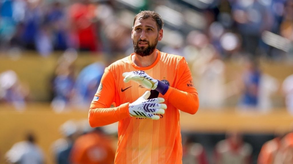 Man City plot stunning move for PSG's Donnarumma if Ederson departs
