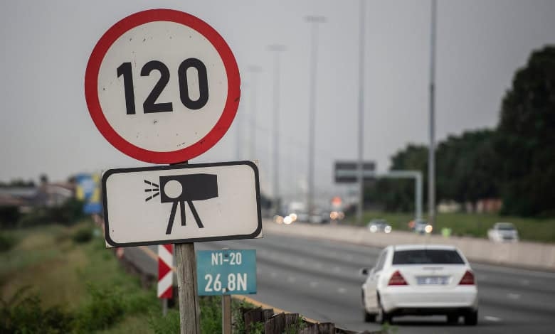 Lawyer arrested after clocking 222km/h on N2 in KZN