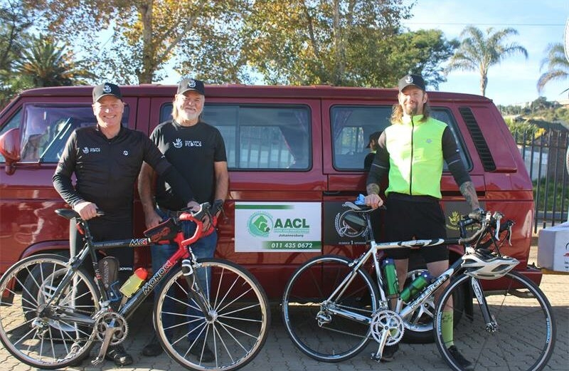 Cyclists complete 907km charity challenge