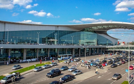 Cairo Airport hits record high with 102,108 passengers in one day