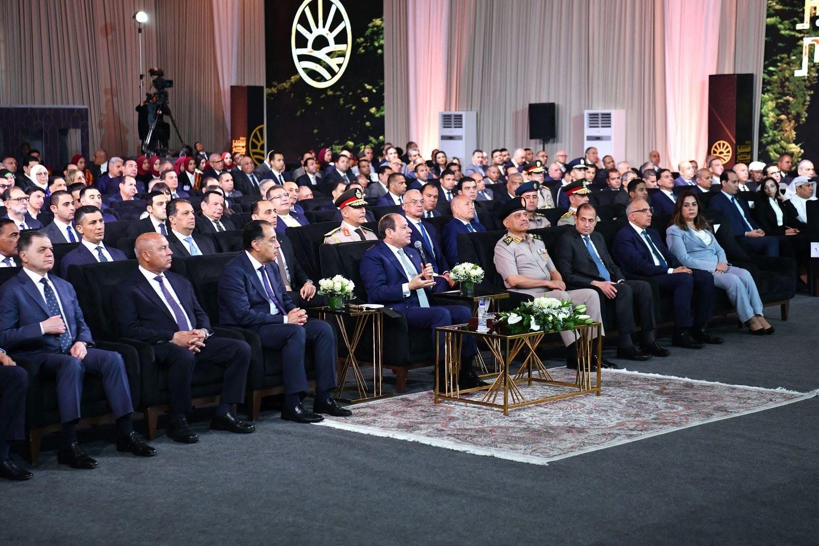 Al-Sisi calls for private sector partnership to boost Egypt's agriculture, livestock