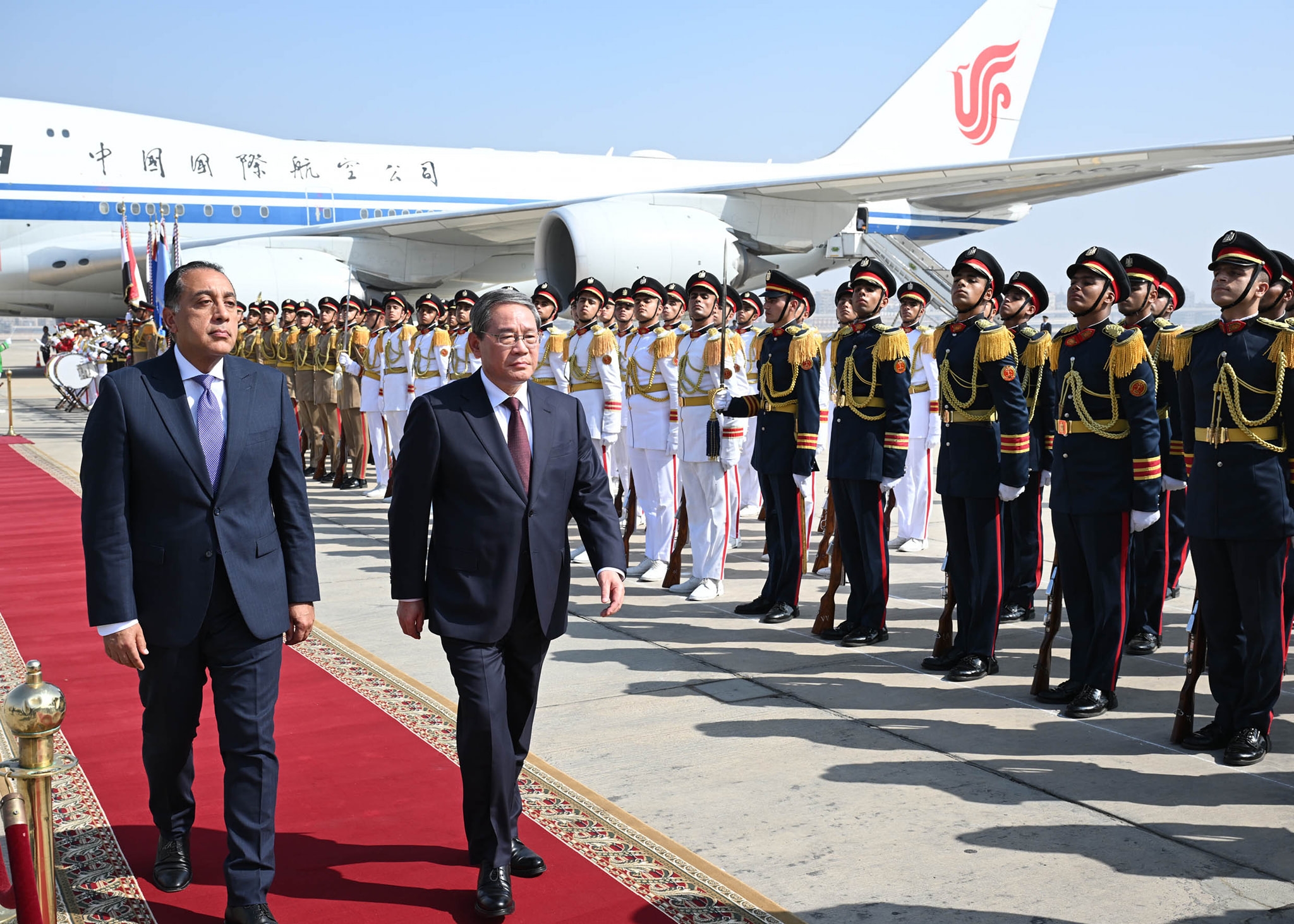 Chinese Premier Li Qiang arrives in Egypt for high-level talks
