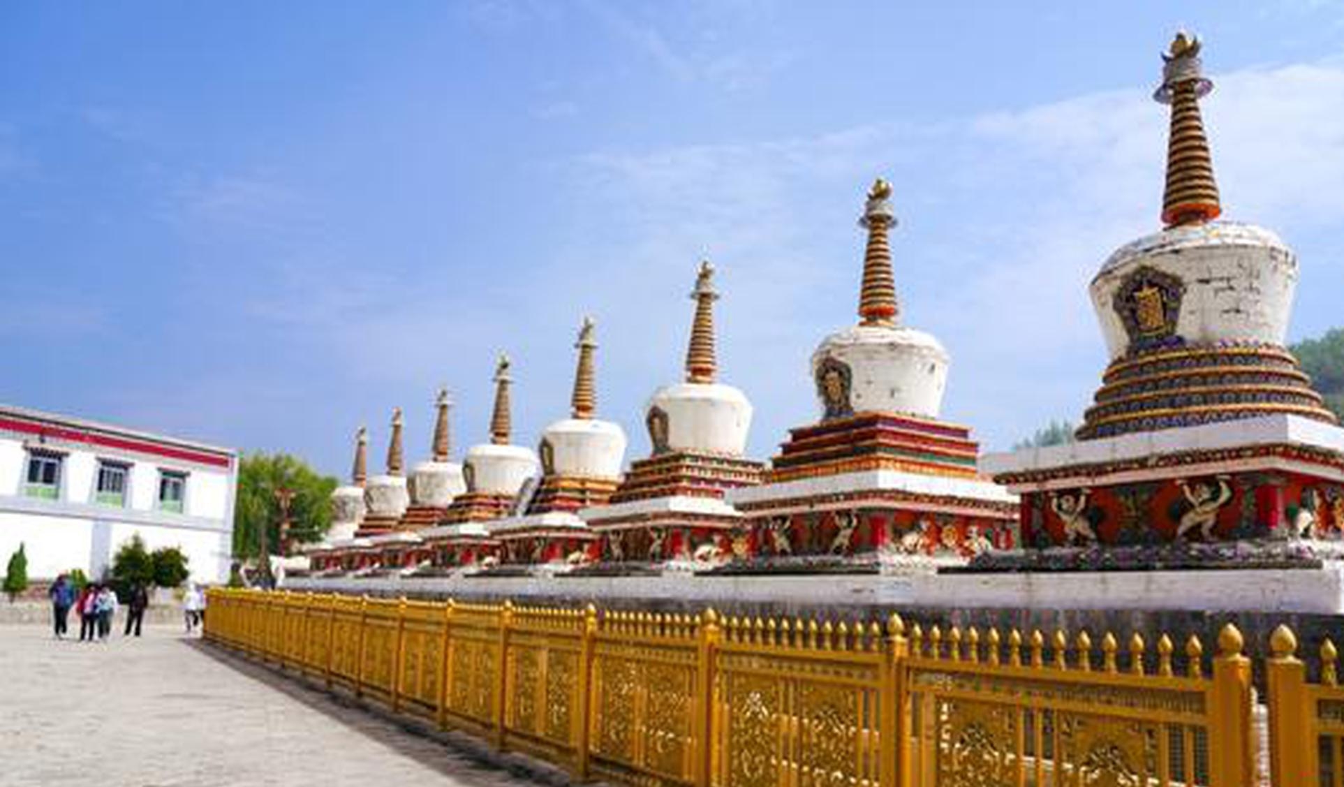 Chinese Central government approval is fundamental principle, legal safeguard of Grand Living Buddha reincarnation: signed article