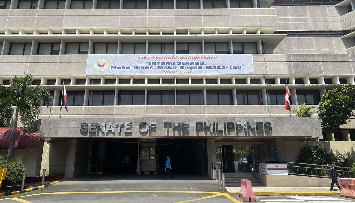 Senate ratifies bicam report extending terms of barangay, SK officials