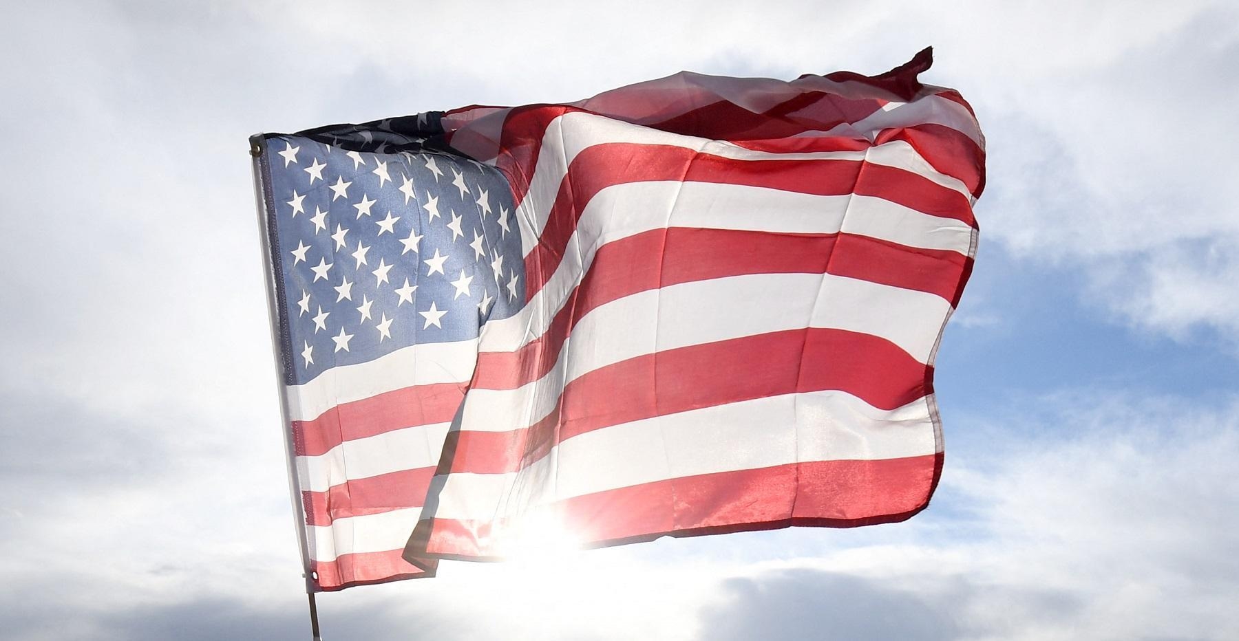 US to allow federal workers to promote religion in workplaces