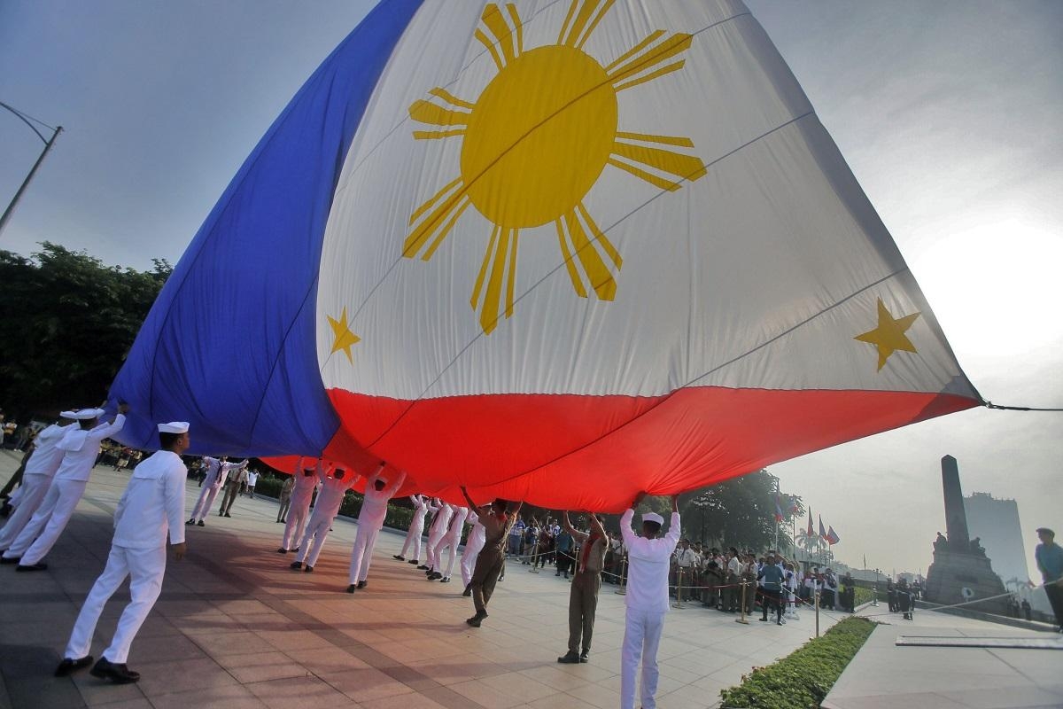 History and fun facts behind the Philippine flag, according to historian
