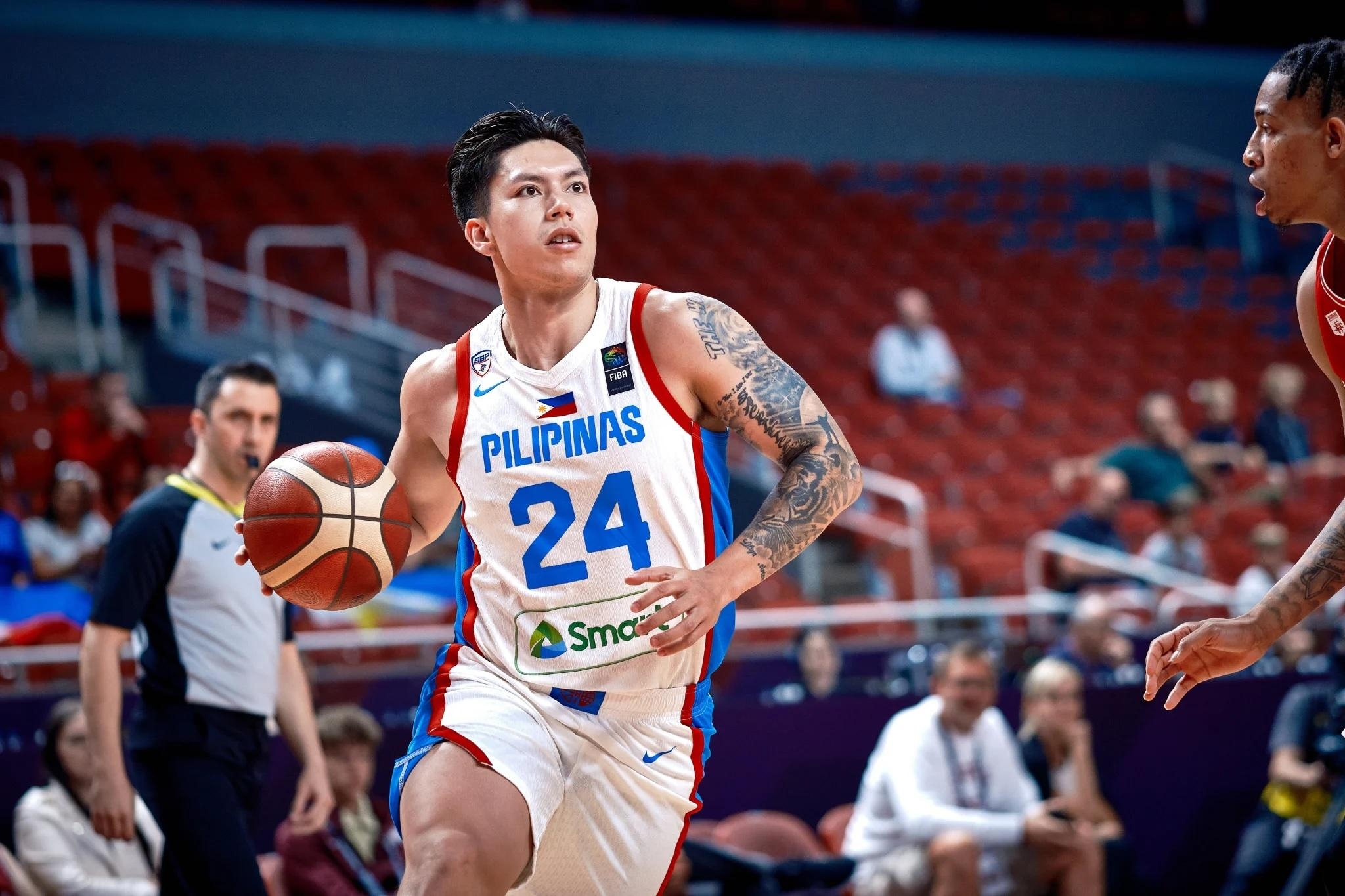 Is Dwight Ramos open to joining 'pogi-only' squad Rain or Shine? Gian Mamuyac asks