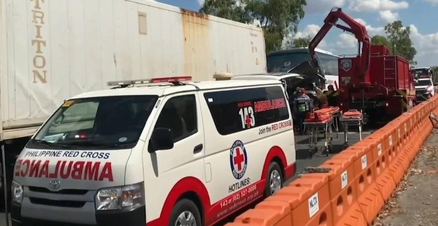 SCTEX crash victims' kin seek P130M in damages from bus firm — DOTr