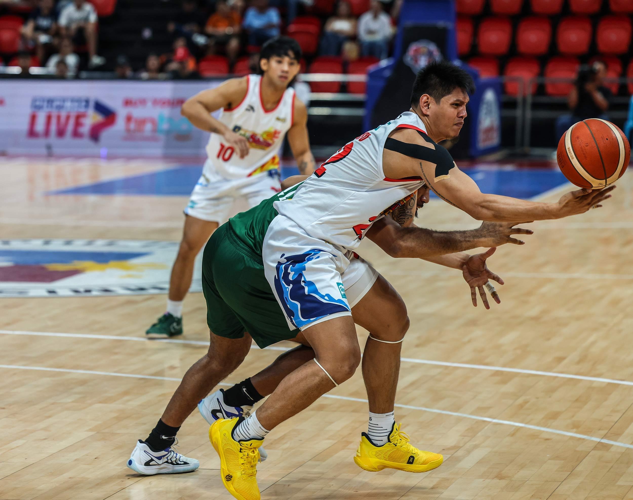 PBA: Rain or Shine turns back upset-minded Terrafirma, boosts playoff bonus bid