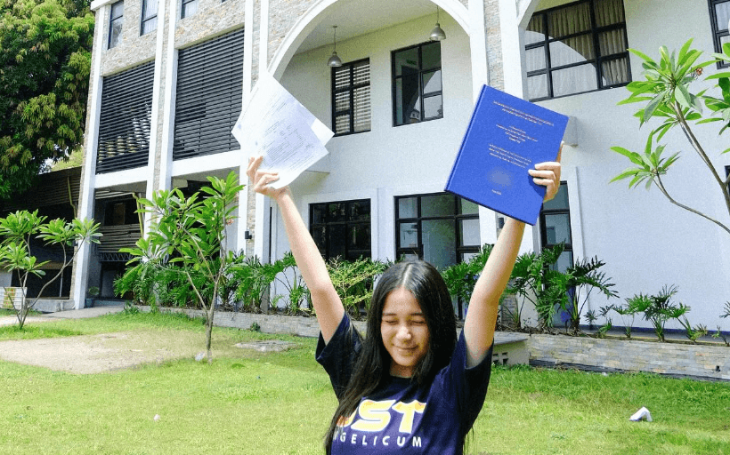 Sofia Pablo finishes senior high school with flying colors: ‘We made it self'
