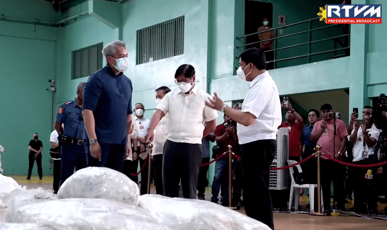 Marcos conducts inspection of over P8.87B seized illegal drugs