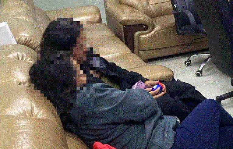 2 Customs brokers nabbed for alleged extortion