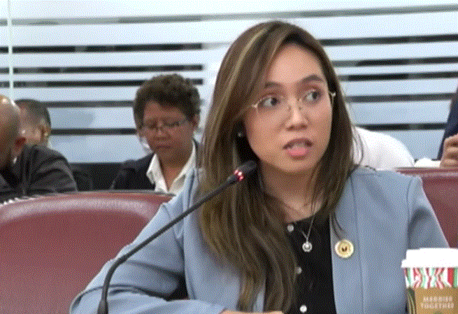Comelec to Duterte Youth Nominee: Explain use of different surname