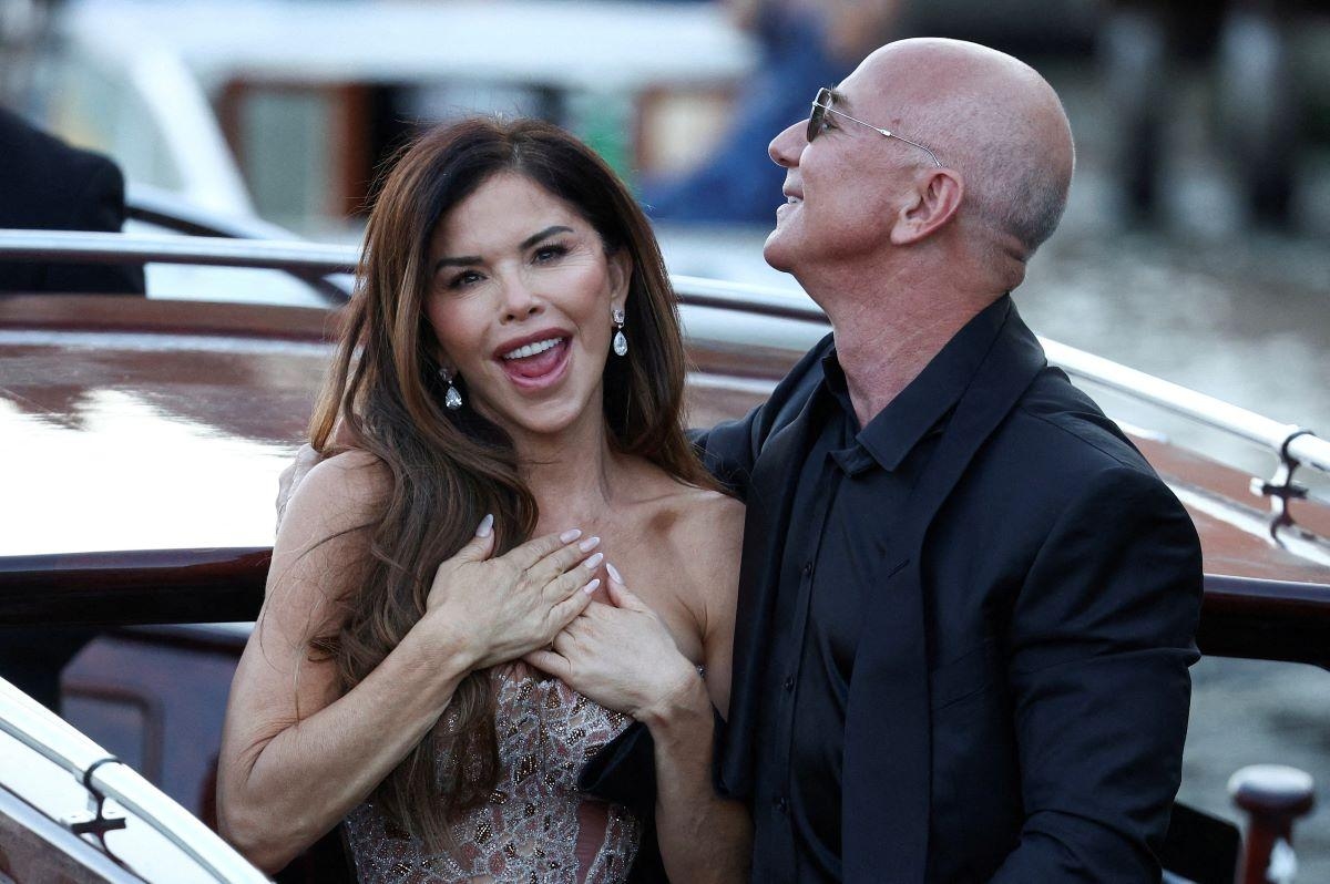 Final bash set to end lavish Bezos wedding party in Venice