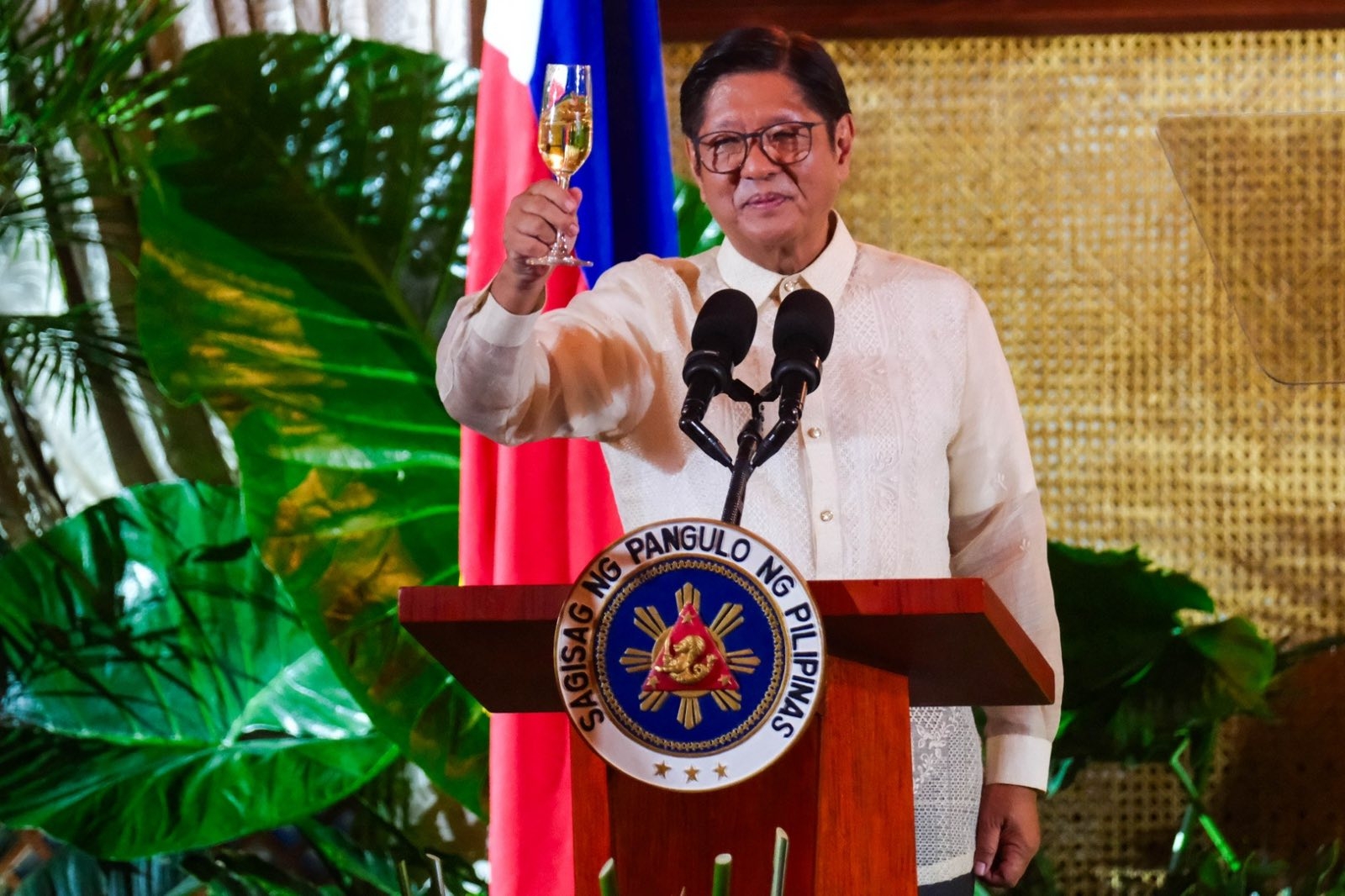 Marcos touts fast growth, low inflation in June 12 toast