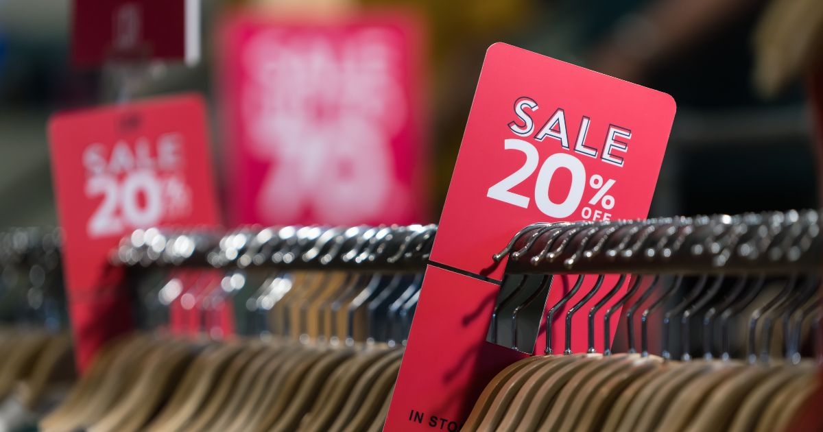Midyear sale 2025: Where to find discounts on flights, fashion, more