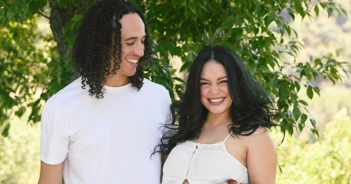 Vanessa Hudgens announces 2nd pregnancy: 'Round two!'
