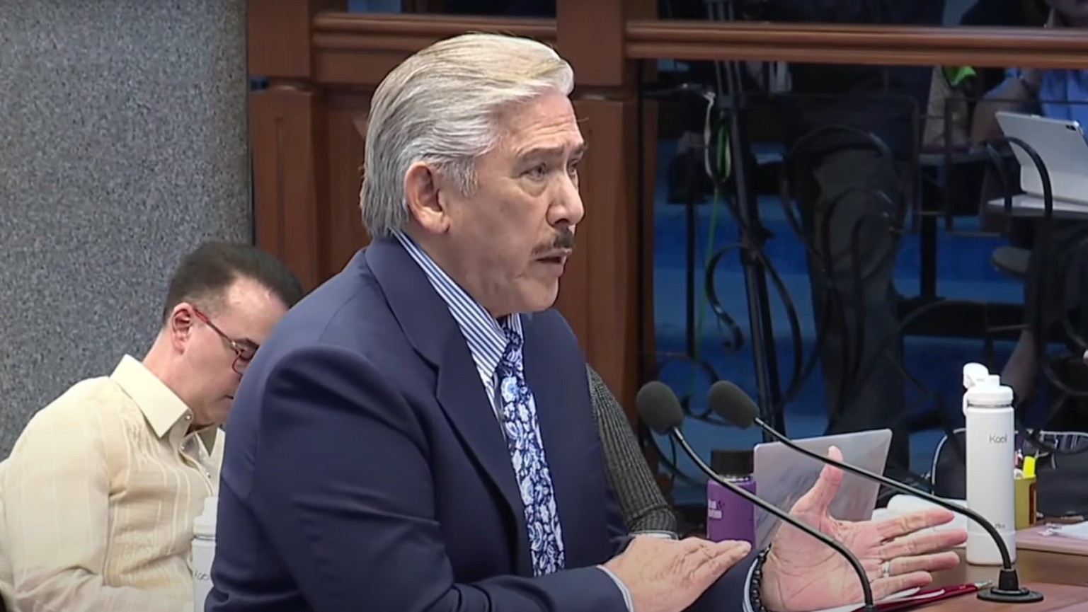 Tito Sotto files bill seeking full public disclosure of gov't. records, transactions
