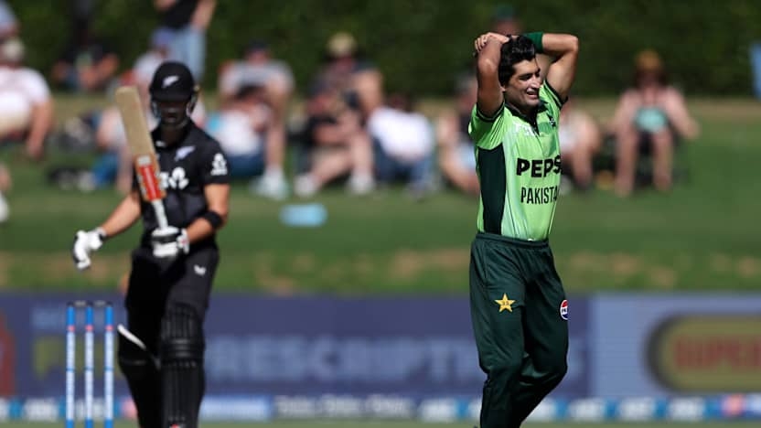 Pakistan incur sanction for maintaining slow over-rate in third New Zealand ODI