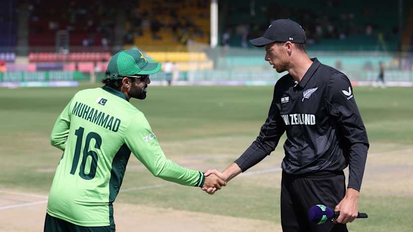 Live: Abrar-Naseem with quick breakthroughs for Pakistan early in Champions Trophy opener