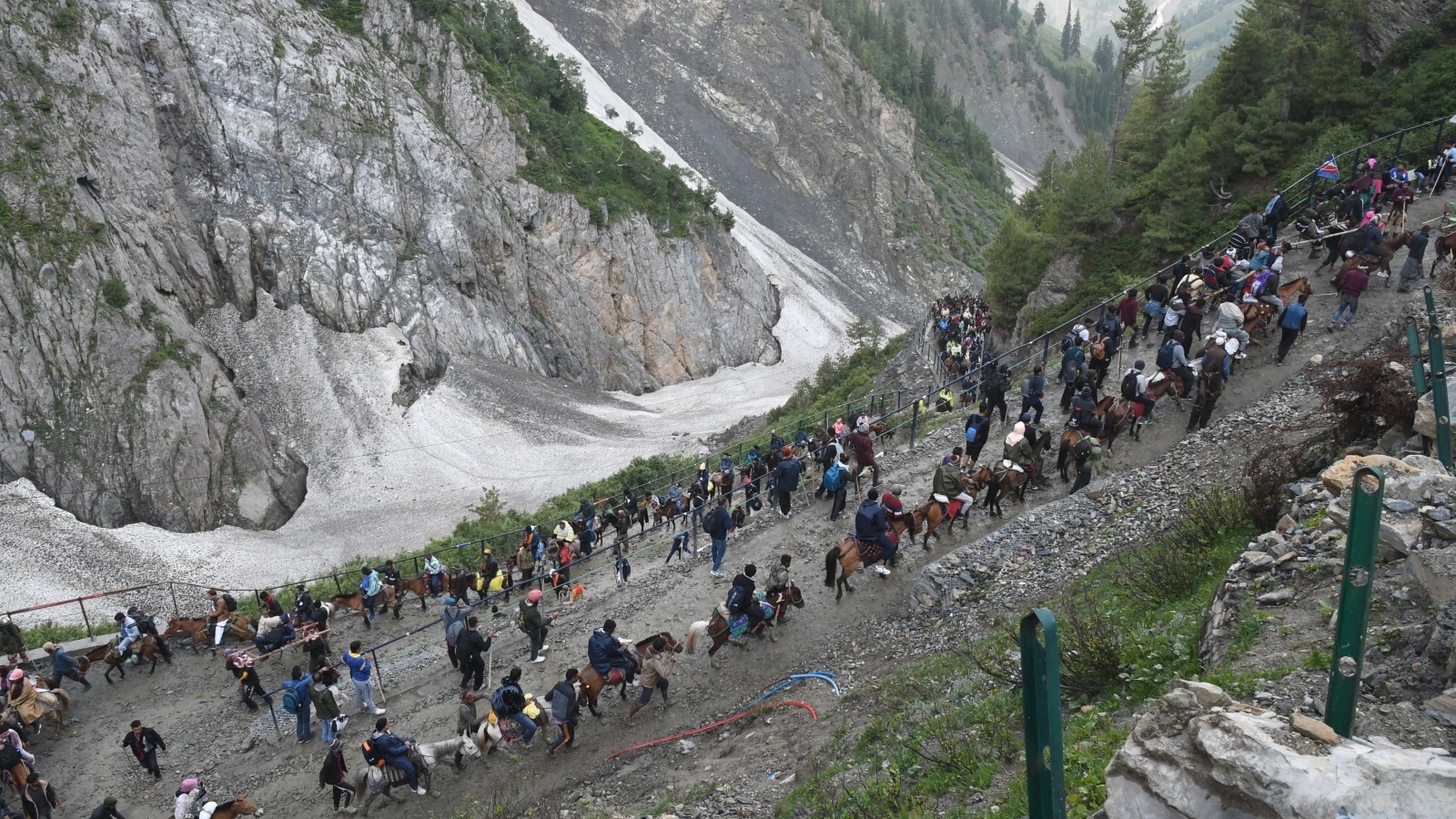 Balloons, drones prohibited as J-K declares all routes to Amarnath shrine a no-fly zone during yatra period