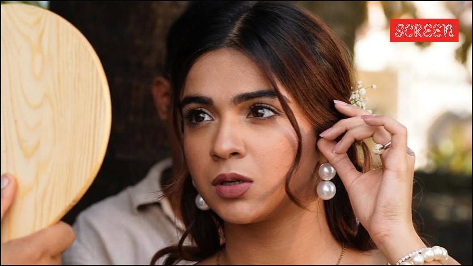 Tearful Apoorva Mukhija says people sent her mother rape and death threats after India's Got Latent controversy, dad stood by her